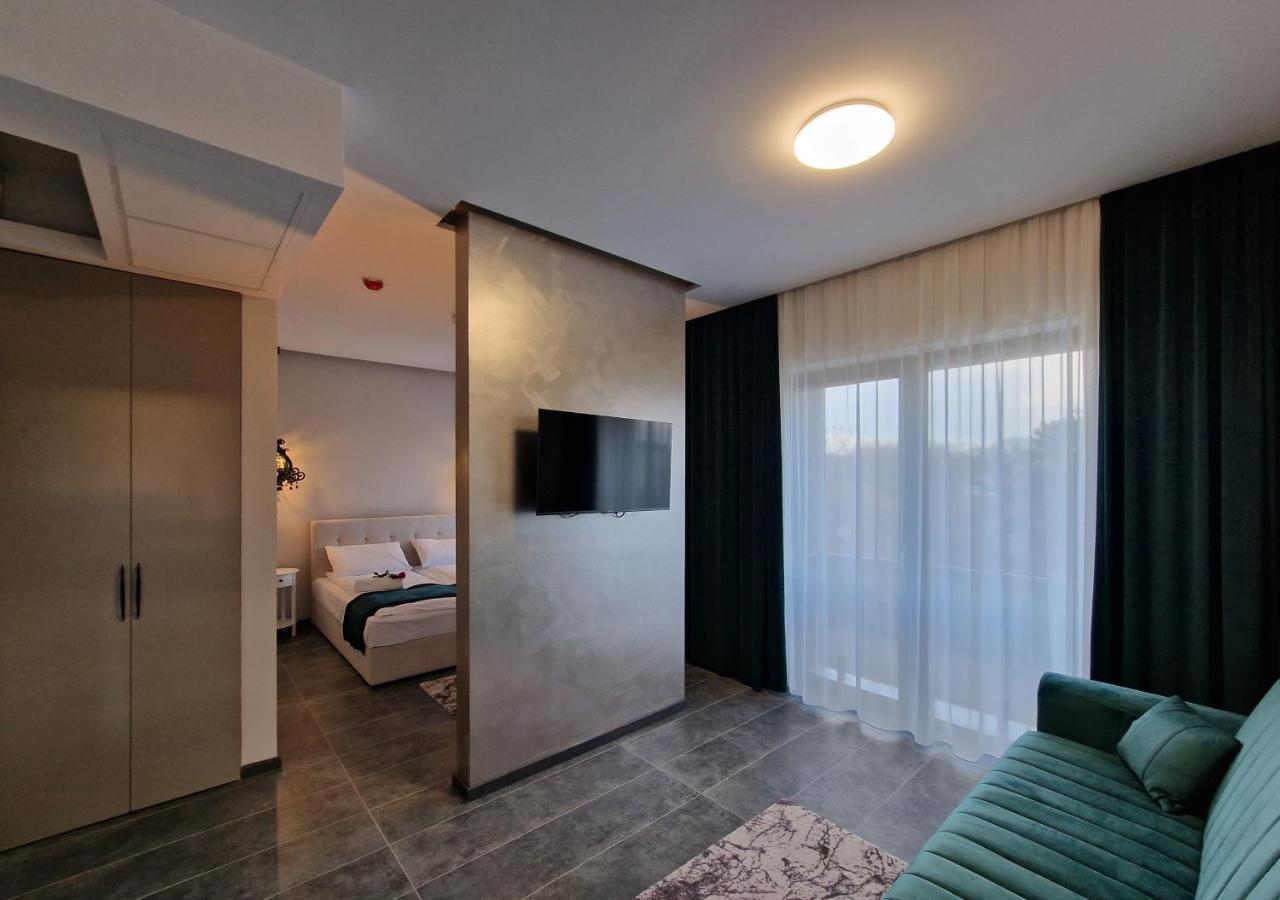 Art'S Luxury Boutique Hotel Орадеа Екстериор снимка