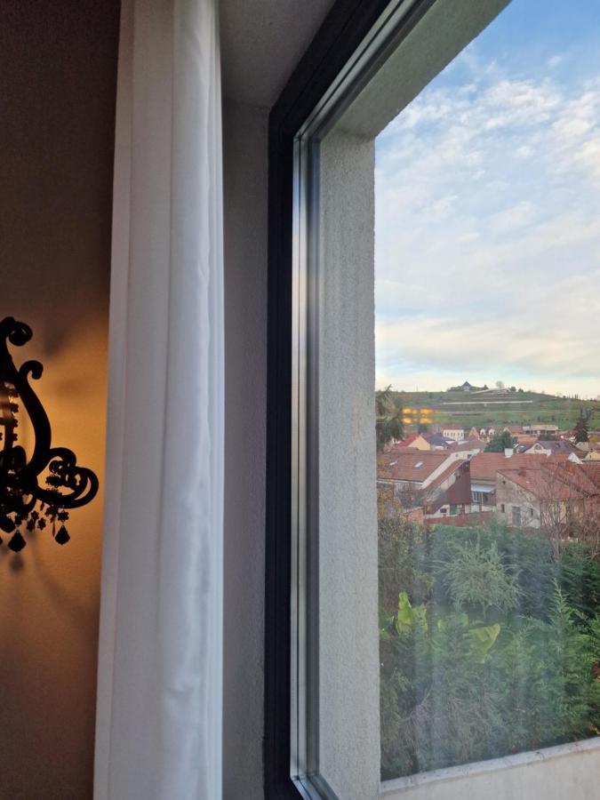 Art'S Luxury Boutique Hotel Орадеа Екстериор снимка