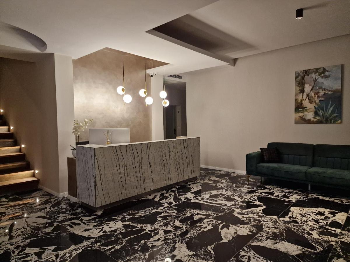 Art'S Luxury Boutique Hotel Орадеа Екстериор снимка
